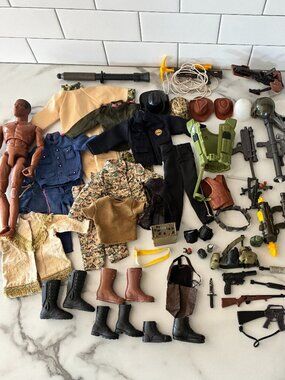 Vtg 2001 Black GI Joe Action Figure 11" Lot of 65 Accessories Guns Clothes Boots